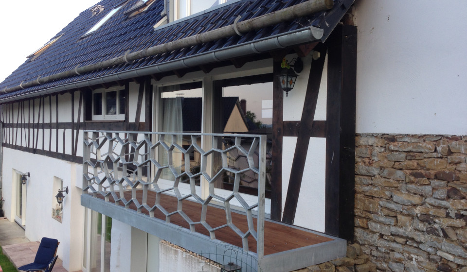 Balkongeländer Voronoi